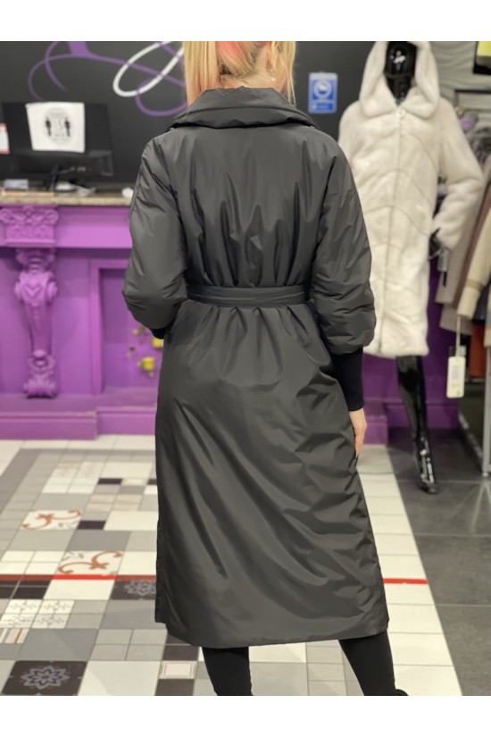 Английское пальто на клёпках с поясом чёрного цвета